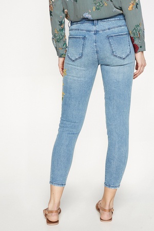 Quality embroidered women jeans
