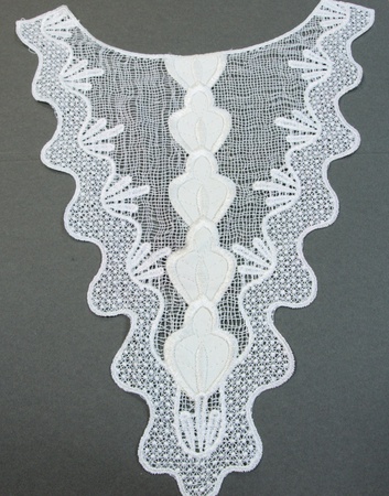 Кружевной воротник B047