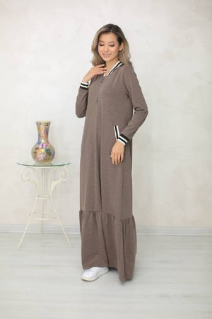 Платье спорт-шик