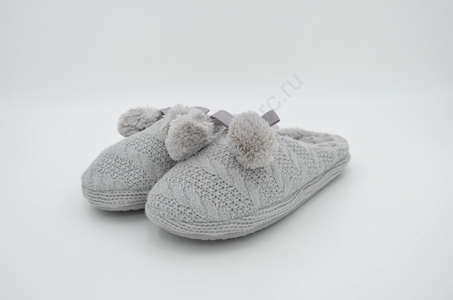Тапочки с плюшевыми помпонами L-305