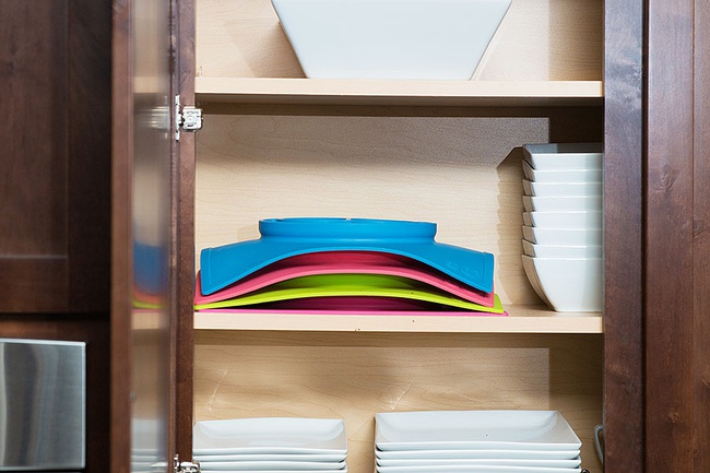 Силиконовая тарелка ezpz Mini Mat Gray