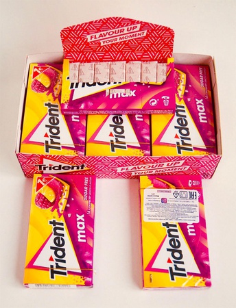 Trident max şekersiz sakız Ahududu - limon