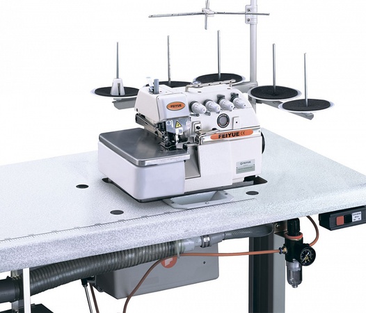 Промышленный оверлок