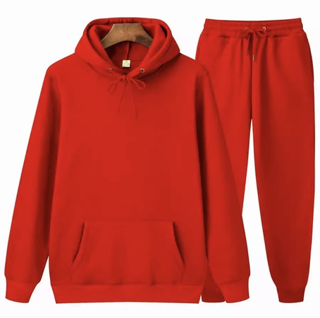 Спортивные костюмы, толстовки, худи.