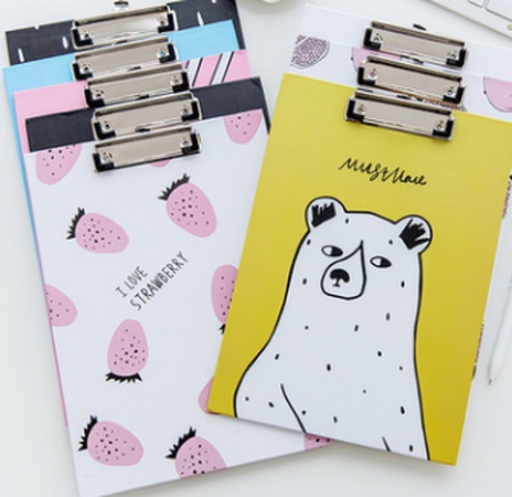 Блокноты, ежедневники, канцелярия, скотч, ручки, стикеры и т.д.