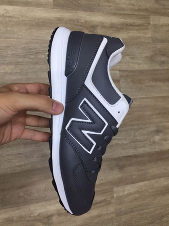 мужская и женская обувь