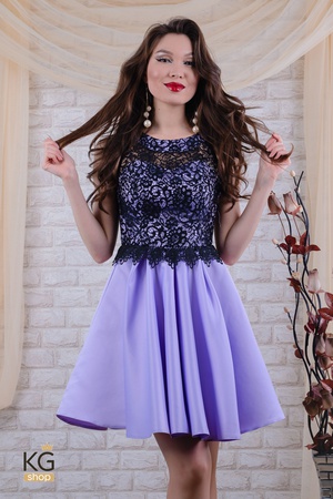 Платье с кружевом "Арманда"