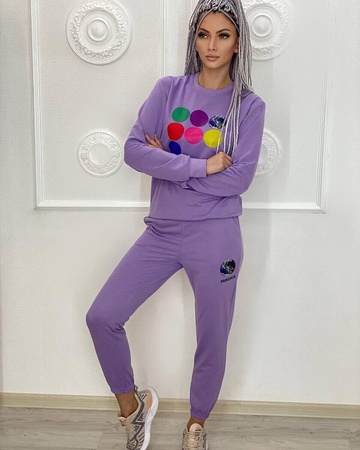 СПОРТИВНЫЙ КОСТЮМ