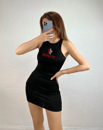 Женская одежда