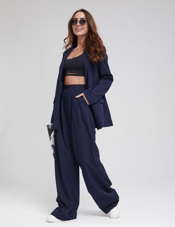 Kadın sarayı için pantolon takımı