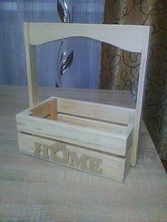 Ahşap tepsiler ve kutular