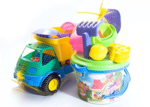 Oyuncakları ambalajlamak için file kılıf