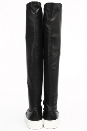 Schwarze Overknee-Stiefel s206