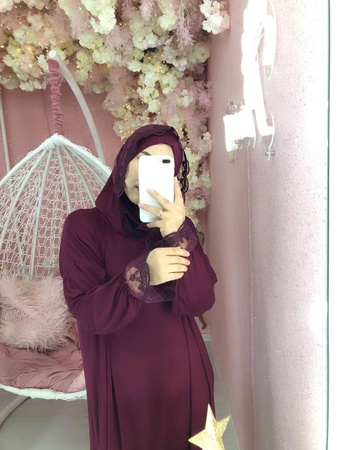 Намазники  с дорогим кружевом пришитым Химаром + капюшон  🌸🧕размер стандарт от 42-52 размера широкий  🌸ткань калифорния  🌸