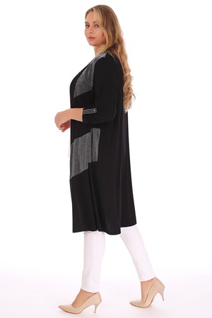 كارديغان من جلد السويد مع التفاصيل