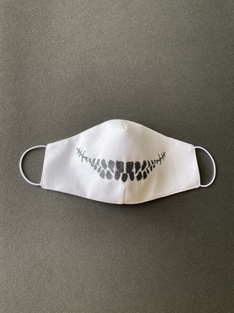 Маска защитная дизайнерская не медицинская