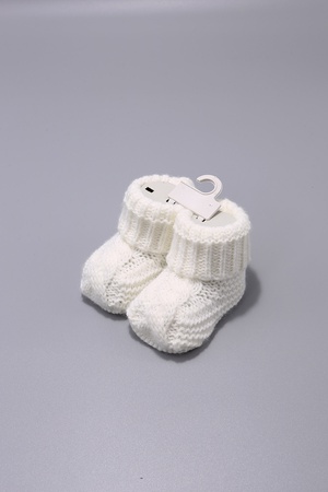 TRİKO SAÇ ÖRGÜ BEBEK PATİK