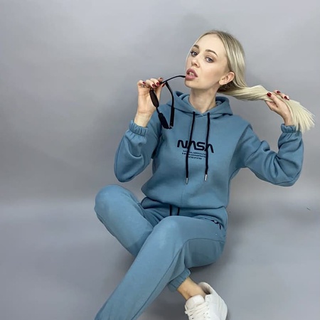 Костюм женский