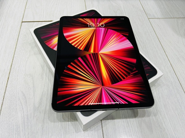 Apple iPad Pro 5-го поколения, 128 ГБ, Wi-Fi + сотовая связь, 12,9 дюйма — «серый космос»