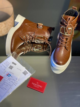 Люксовая обувь