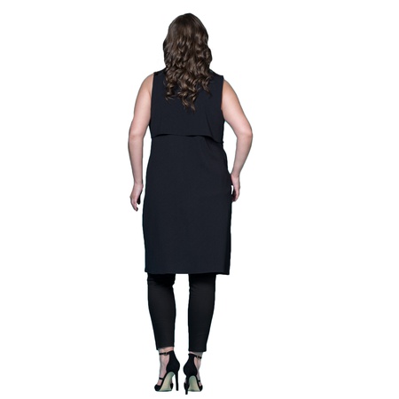 Креповая жилетка большого размера