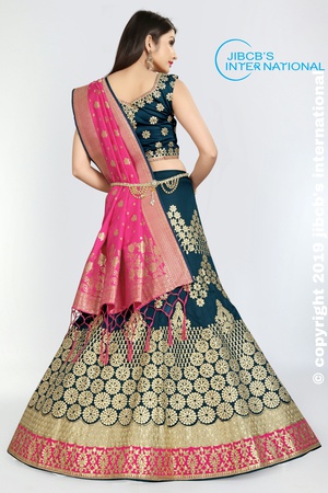 Свадебный лехенга чоли