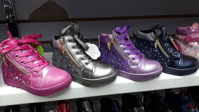 çocuk ayakkabıları