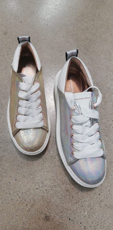 İtalya markaları sadece orijinal!