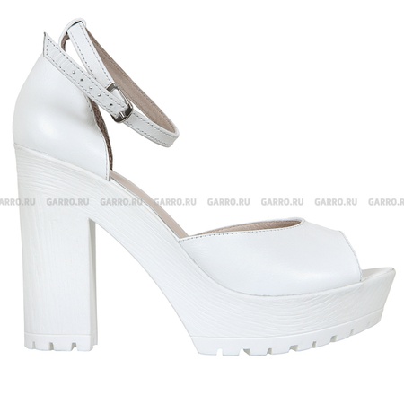 Босоножки 6217 белые,натуральная кожа