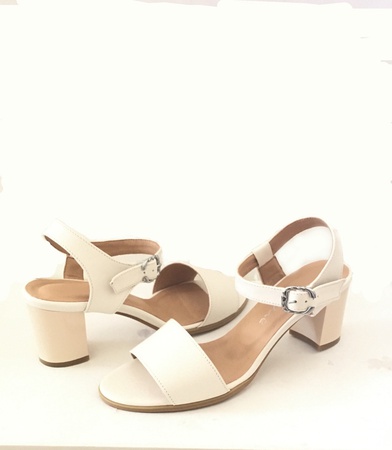 Поставщик женской кожаной обуви