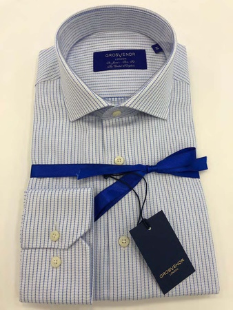 Erkeklerin gömlekleri