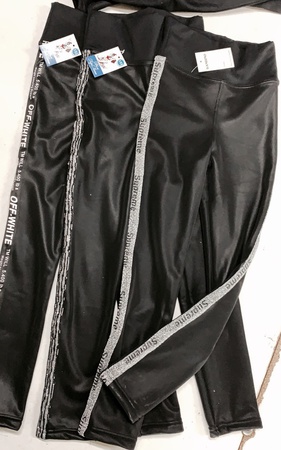 ЛОСИНЫ НА МЕХУ С МАТОВЫМ НАПЫЛЕНИЕМ