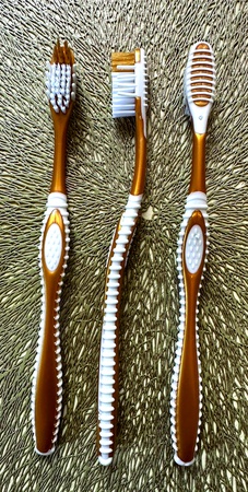 Зубные щетки "STANDARD"