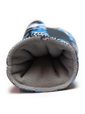 Membran kumaştan yapılmış çocuk eldivenleri