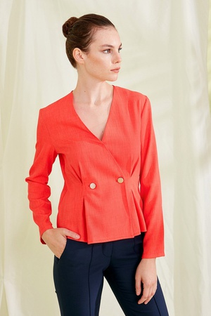 Жакет с блестящими пуговицами