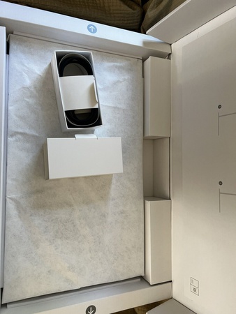 Apple Pro Display XDR 32" IPS LCD 6K — стандартное стекло С подставкой Pro Display