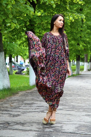 Широкий ассортимент штапельных платьев оптом