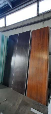 ÜRÜNLER İÇİN PVC PROFİLLERİN TOPTAN VE PERAKENDE SATIŞI. PENCERELER, KAPILAR. PENCERELER, KAPILAR İÇİN DONANIM SATIŞI. CAM, PENCERELER.