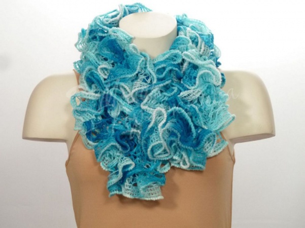 Шарф Из Ленточной Пряжи