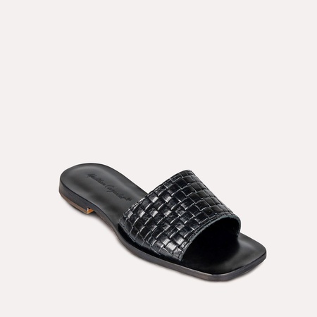 Женские босоножки  D21.070