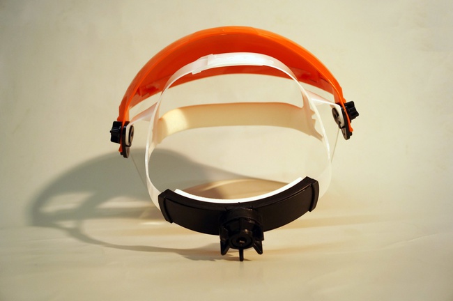 Щиток защитный