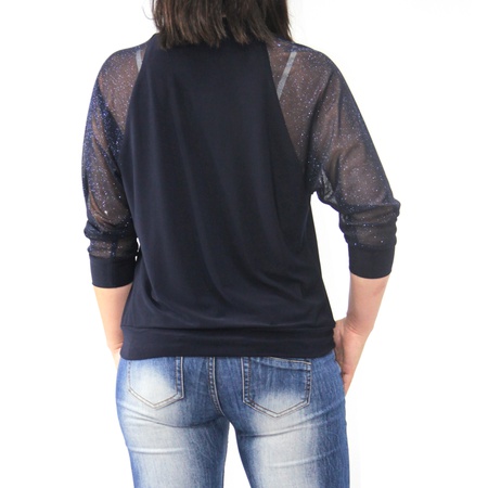 Блузки нарядные