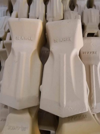 VOLVO excavator bucket teeth 15GPE,20GPE,20AMRE,30GPE,30AMRE,30AMRL,40GPE,40AMRE,55GPE,65GPE,80GPE,80AMRE,125GPE