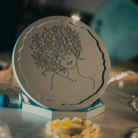 高强度石膏制成的支架