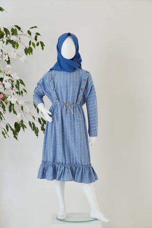 Платье в полоску с длинным рукавом