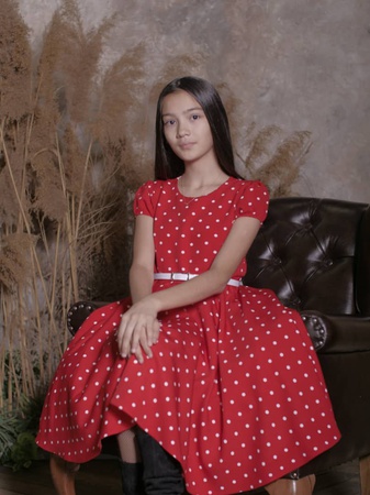 Нарядные платья для девочек