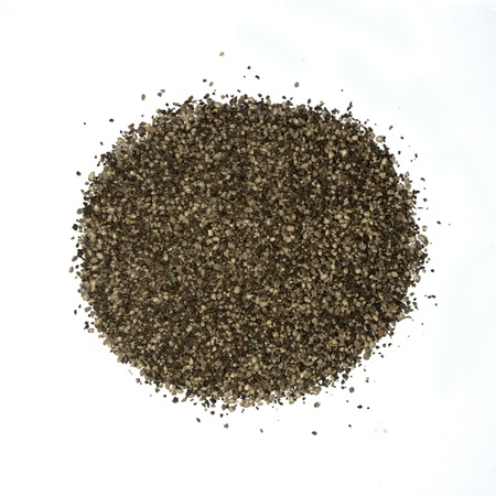 Crushed black pepper 100%