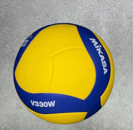 Мяч для футбола, мяч для баскетола, мяч для воллейбола и другие мячи