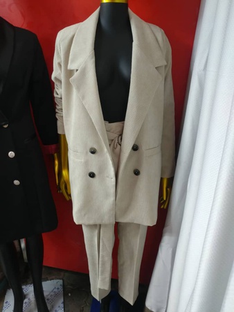 Шикарные вельветовые комплекты. Двойки костюмы.