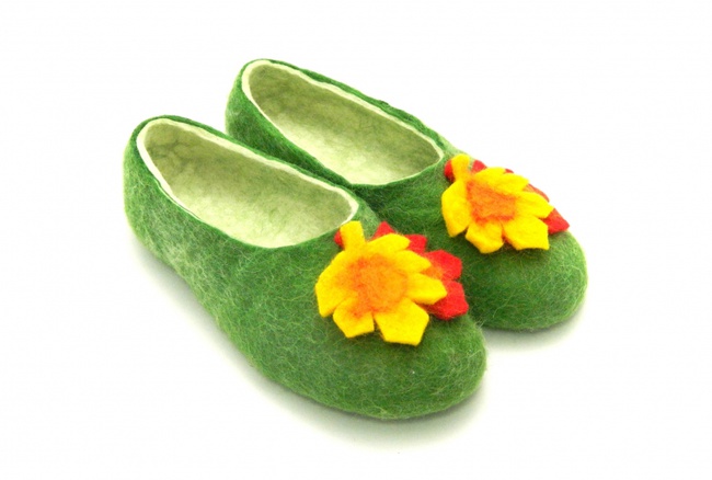 Мягкие домашние тапочки «Листочки»